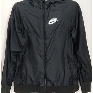 Nike Junior Wind Breaker Jacket